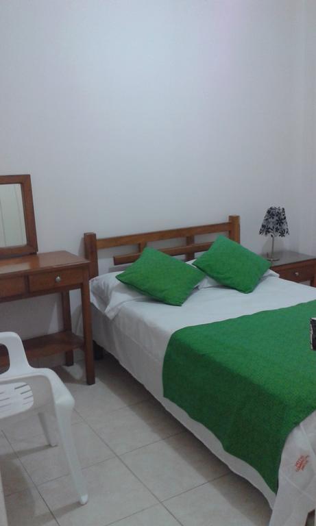 Hotel Comercial Neiva Нейва Экстерьер фото